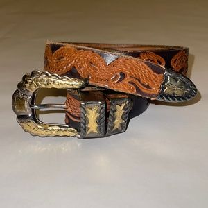 Vintage Mexican Leather Belt!